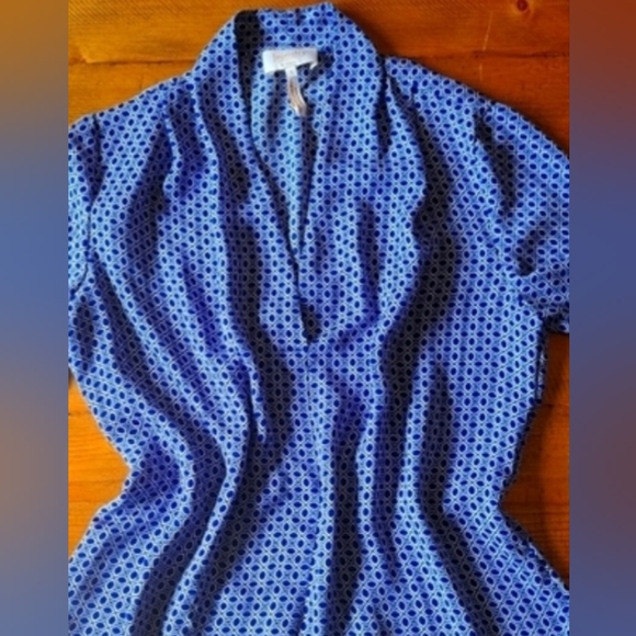 Laundry by Shelli Segal silky blouse size S - Picture 3 of 5